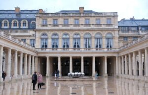 Ségolène Royal découvre la gastronomie algérienne à Paris : un éclat de culture maghrébine dans la capitale française ségolène royal découvre gastronomie featured image