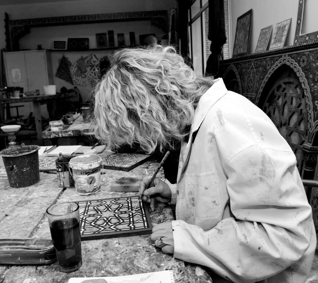 L’upcycling marocain : comment la mode traditionnelle devient art de vivre