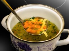 Chorba Frik aux Légumes : Recette Algérienne Facile et Savoureuse Algerian family cooking chorba frik with vegetables