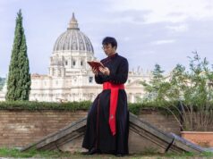 Le porte-parole du Saint-Siège s’exprime en faveur du mariage traditionnel: un appel aux lecteurs Maghrébins de la diaspora Speaker at the Vatican advocating for traditional marriage