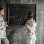 Éducation : Nouvelles écoles pour les enfants des parents aux comportements problématiques