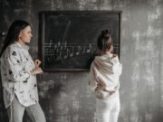 Éducation : Nouvelles écoles pour les enfants des parents aux comportements problématiques Nouvelles écoles pour les enfants des parents aux comportements problématiques