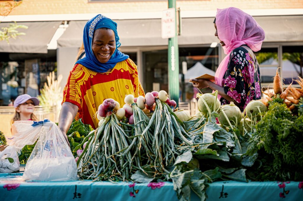 La cuisine algérienne dans les marchés fermiers américains : Lawrence et le Kansas