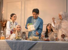 50 recettes maghrébines pour le ftour Ramadan 2026 : une promesse de saveurs Famille algérienne autour d'une table de repas pour le ftour Ramadan, couscous avec des plats traditionnels maghrébins sur la