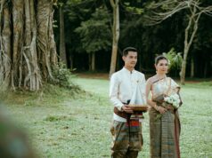 Mariage khmer : un rituel de l’est sur la côte atlantique Cérémonie de mariage cambodgien sur la côte atlantique avec couple en tenue traditionnelle