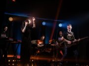 Ima-Yemma : Orchestre mariant le Chaâbi, la Soul américaine et le Klezmer – Un voyage musical exceptionnel Ima-Yemma band performing on stage with musicians playing instruments from Chaabi, Soul, and Klezmer genres