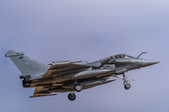 Rafale-Maroc Alliance Formation Maroc and Rafale aircraft in formation over mountains, symbolizing strategic partnership