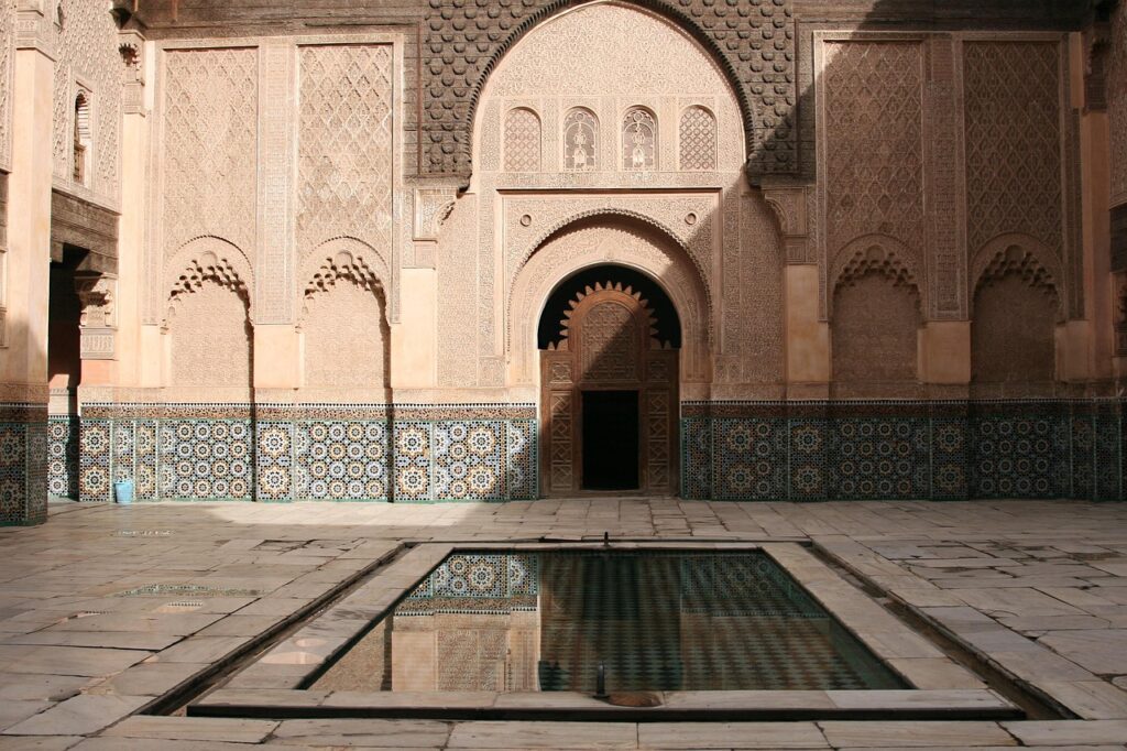 TALEL Paris illustre le Maroc lors de la Fashion Week de Paris : un nouveau souffle pour la mode marocaine dans la diaspora