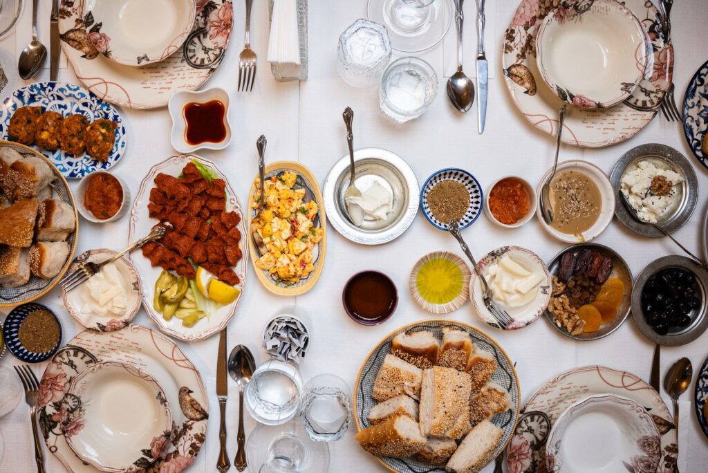Recettes traditionnelles pour le Ramadan 2026 : une sélection de 50 recettes
