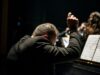 Ima-Yemma : l’orchestre traditionnel algérien réinventant le chaâbi en France et aux États-Unis ima-yemma algerian traditional orchestra performing in concert hall