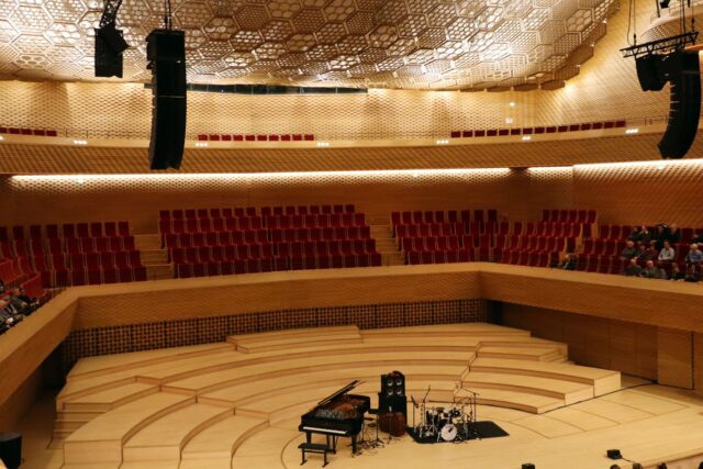Fête de la Musique 2026 à Paris: Concert maghrébin gratuit sur scène de la Cité du cinéma avec DJ et foodtrucks