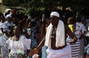 Célébration de l’Aïd el-Kébir : comment concilier tradition et réglementation Musulmans dans la diaspora Maghrébine célébrant l'Aïd el-Kebir