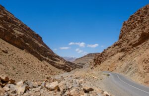 Le gazoduc Maghreb-Europe : Impact économique sur le Maroc et perspectives de croissance Gazoduc Maghreb-Europe pipeline transporting natural gas in Morocco