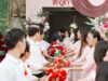 Mariages traditionnels du sud du Vietnam : le cortège nuptial dans les coutumes locales Traditional Vietnamese wedding procession in southern Vietnam