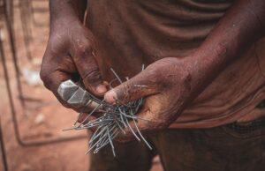 Le Gazoduc Maghreb-Europe : la part du Maroc s’accroît pour l’année 2025 Marocains au travail sur Gazoduc Maghreb-Europe 2025