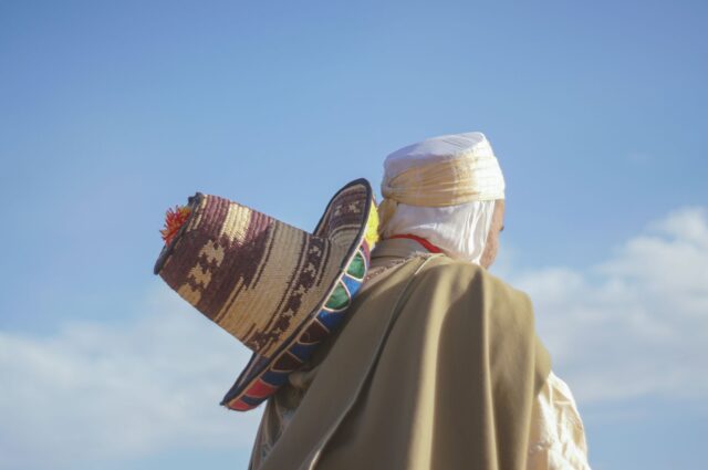 Couple traditionnel algérien se mariant au Ecomusée de Sétif