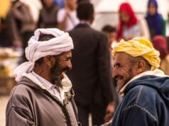 Maroc: la révolution silencieuse des familles – Guide pratique Famille marocaine réinventant leur vie à Marrakech