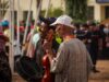 Des rythmes enchantants de Tanger à Saïdia : le Nord du Maroc enchanté par des festivals d’été festival de musique traditionnelle au nord du Maroc avec des marocains et des touristes dansant
