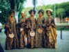 Femmes kabyles : Racines, traditions, mémoires et transmission de la Kabylie à la diaspora Kabyle women passing down cultural traditions to future generations in Kabylie and diaspora