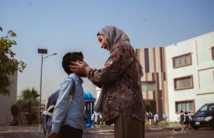 Allocation de rentrée scolaire 2026 : voici les montants versés à des millions de parents famille maghrébine recevant allocation de rentrée scolaire