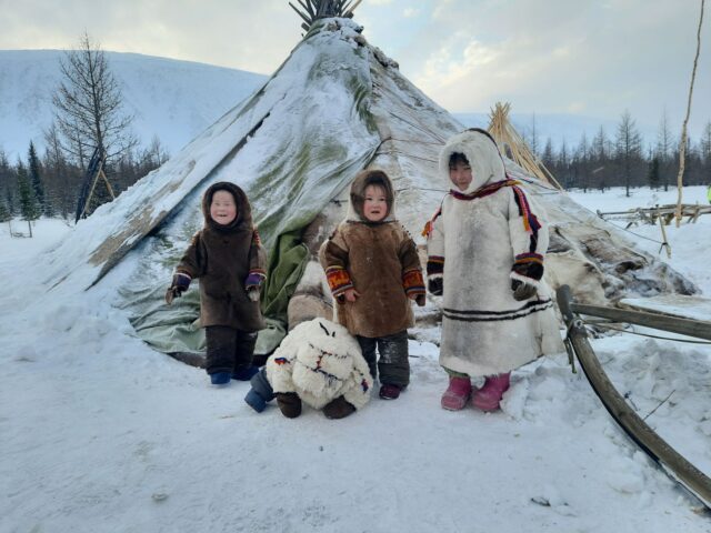 Inuit emotion regulation Inuit parents using traditional methods to regulate their emotions during a family gathering
