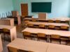 Rentrée scolaire : guide pratique pour inscrire votre enfant en Algérie, Tunisie ou Maroc sans vaccination Famille avec enfant en train d'inscrire un enfant à l'école en Algérie, Tunisie ou Maroc sans vaccination
