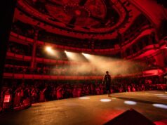 Fête de la Musique 2026 à la Cité du cinéma : les meilleures performances attendues Fête de la Musique 2026 à la Cité du cinéma : scène de musique avec artistes