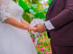 Organiser un mariage traditionnel maghrébin en France : guide pratique Famille algérienne, tunisienne ou marocaine réunie pour célébrer un mariage traditionnel en France