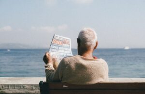Rétraites en Tunisie : un paradis pour les retraités français à deux heures de Paris French retirees enjoying a comfortable lifestyle in sunny Tunisia