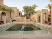 Les 5 meilleurs spas en Algérie à découvrir pendant l’été 5 spas en Algérie aux bassins extérieurs remplis d'eau et de plantes