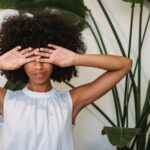 Secrets de beauté de la super-mannequin Imaan Hammam : un regard sur la beauté maghrébine au-delà des frontières