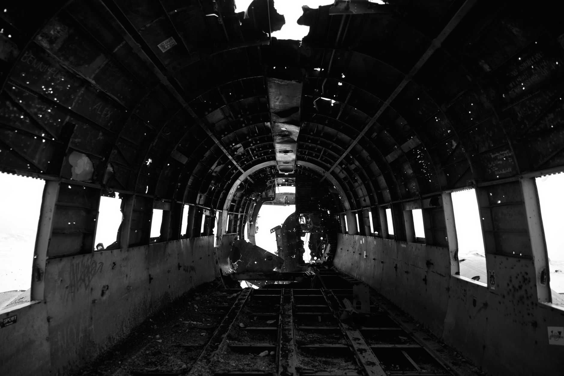 Air Algérie crash Mali 2014, famille pleureant