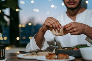Carême et Ramadan : partager la table entre chrétiens et musulmans
