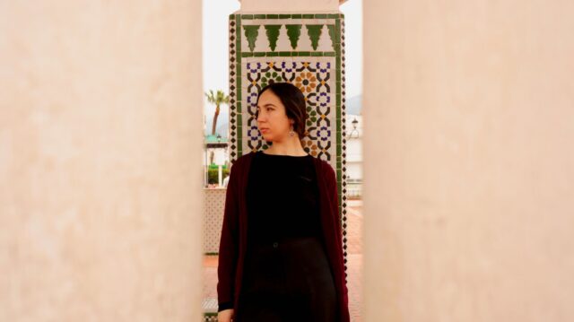 Luz Méndez caftan marocain Luz Méndez posant pour L'Officiel Arabia en caftan marocain