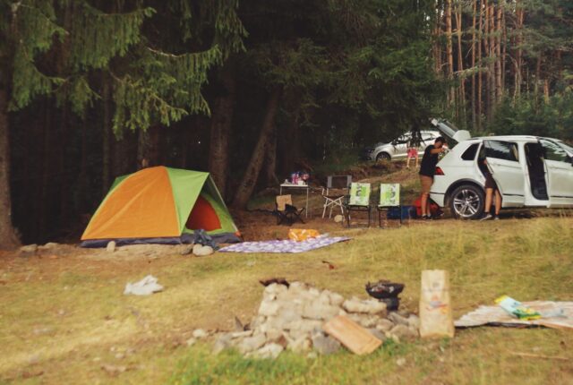 Camping-car Maroc famille Famille dans un camping-car explorant le Maroc