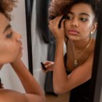 La routine de beauté de la mannequin Imaan Hammam : secrets et conseils