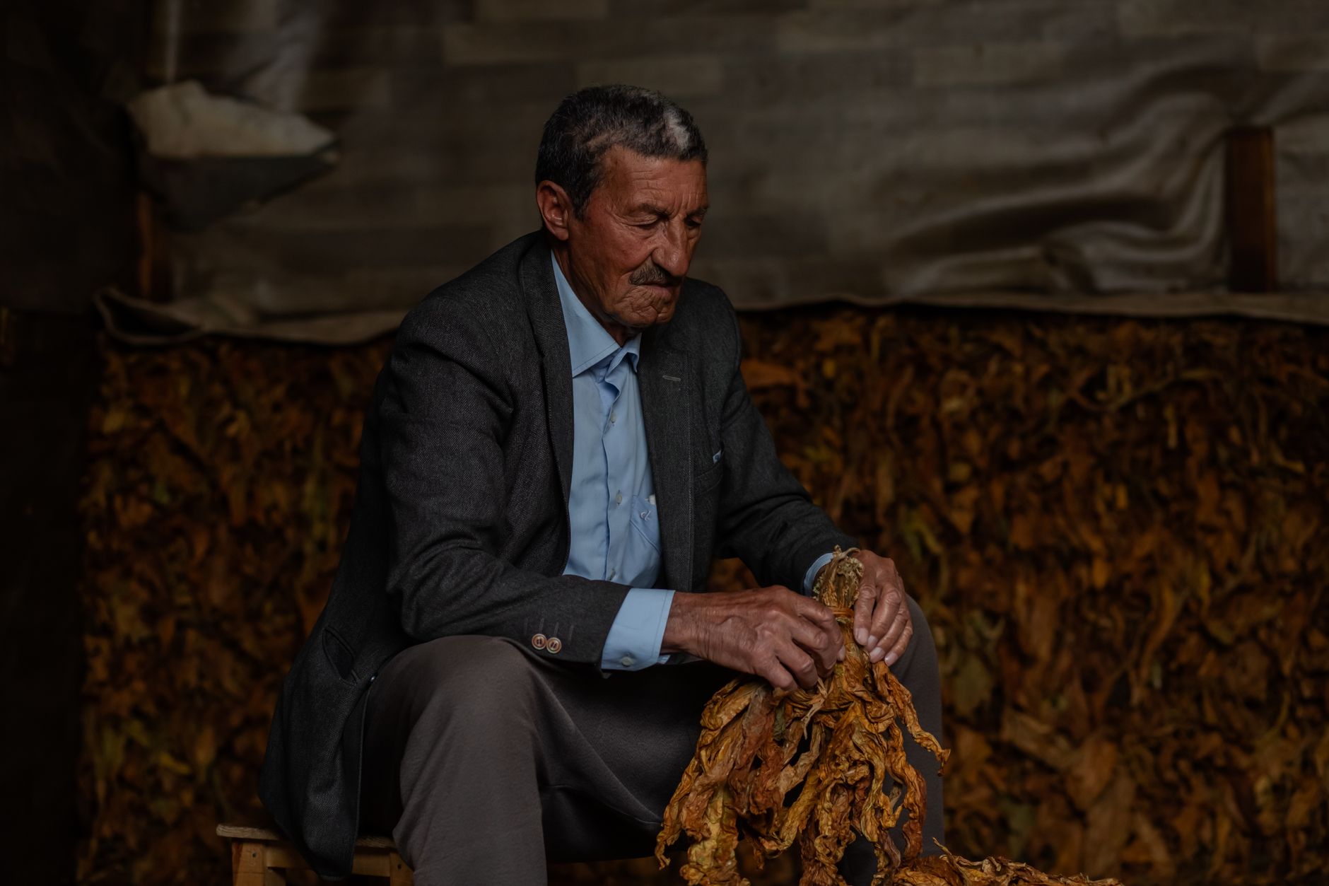 Empire du tabac algérien d'Ayoub Aissiou en chute