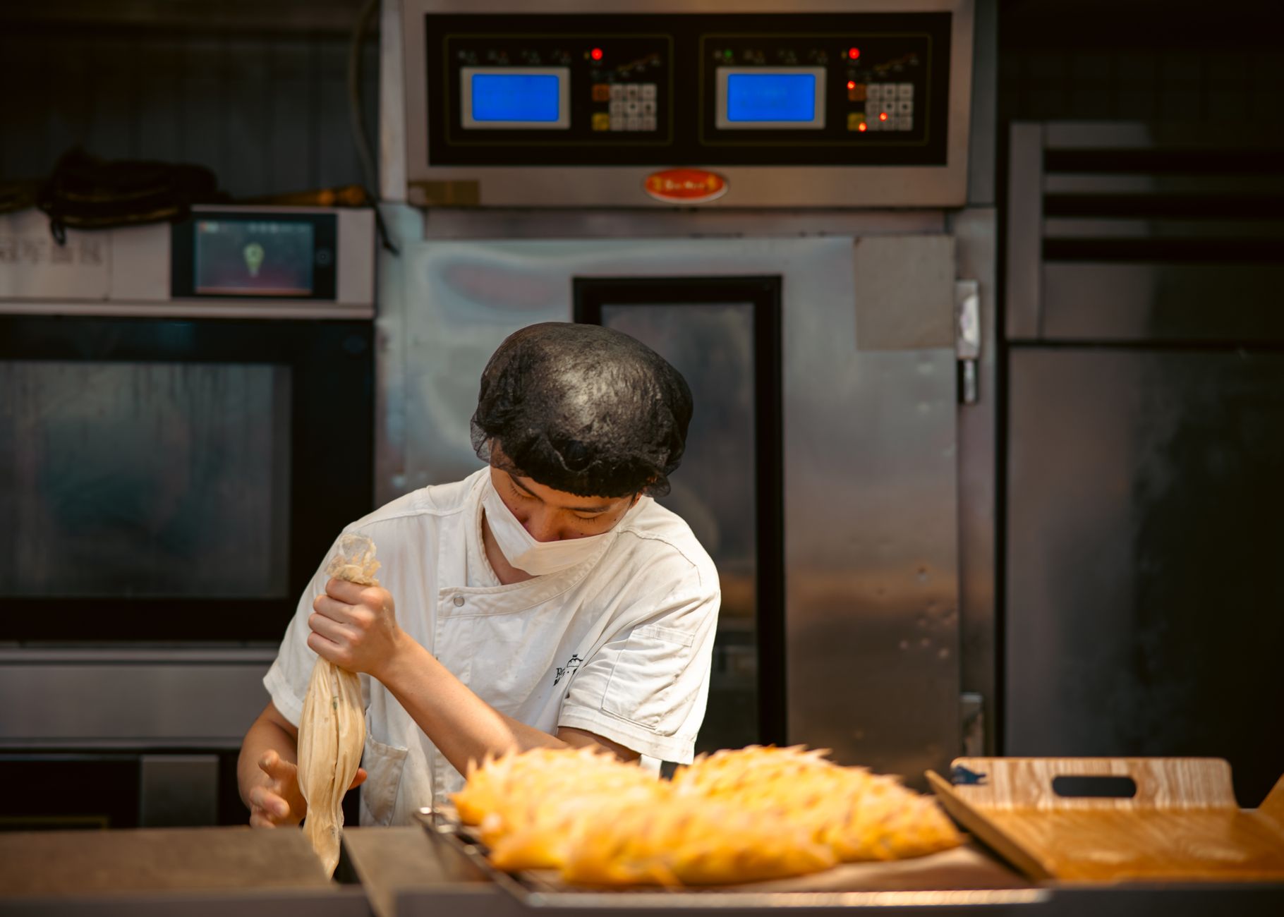 Mercotte participant à la version algérienne de Le Meilleur Pâtissier