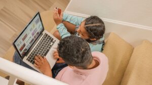 Éducation financière pour les enfants : sens de l’argent (1/3)